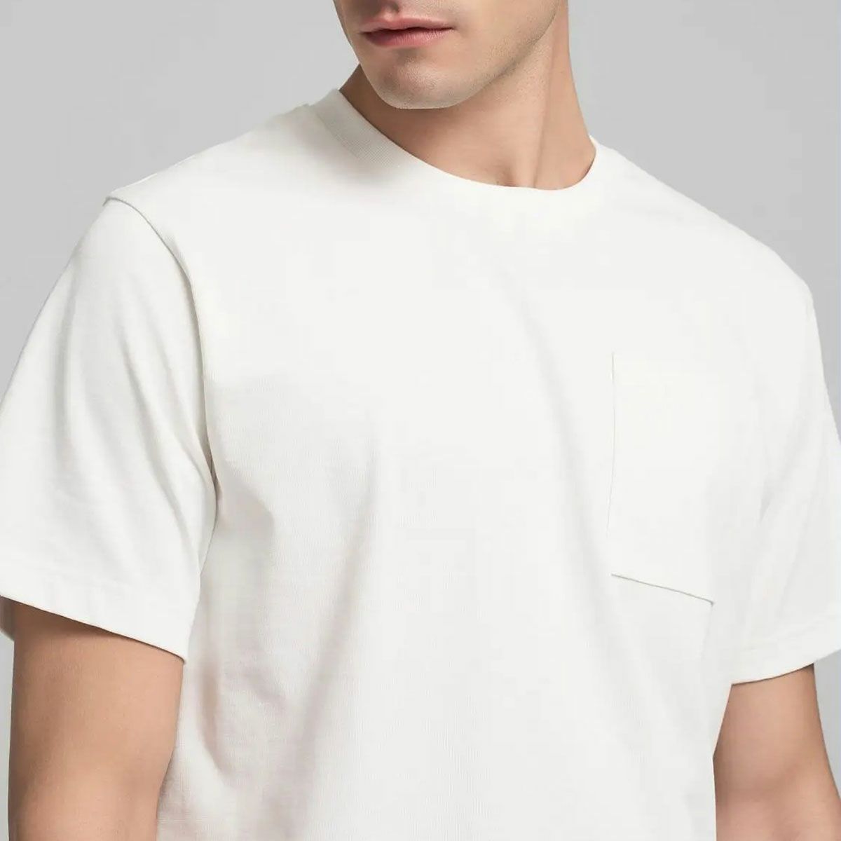 REPLAY｜ブレスト ポケット ＆ プリント ジャージー Tシャツ｜トップス｜ナチュラルホワイト｜モデル着用