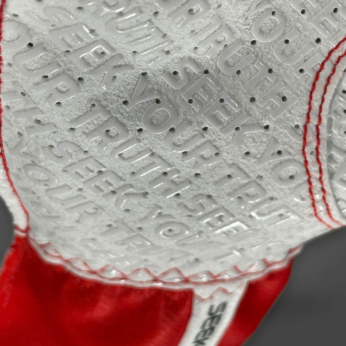 AyrtonSenna｜アイルトン・セナ × -273 レーシンググローブ｜グローブ｜レッド｜モデル着用