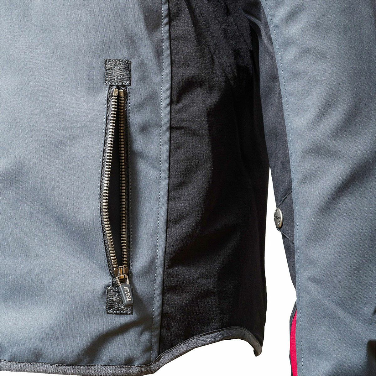 56design｜クォーター パーカー ’25｜アウター｜マットレッド×グレー