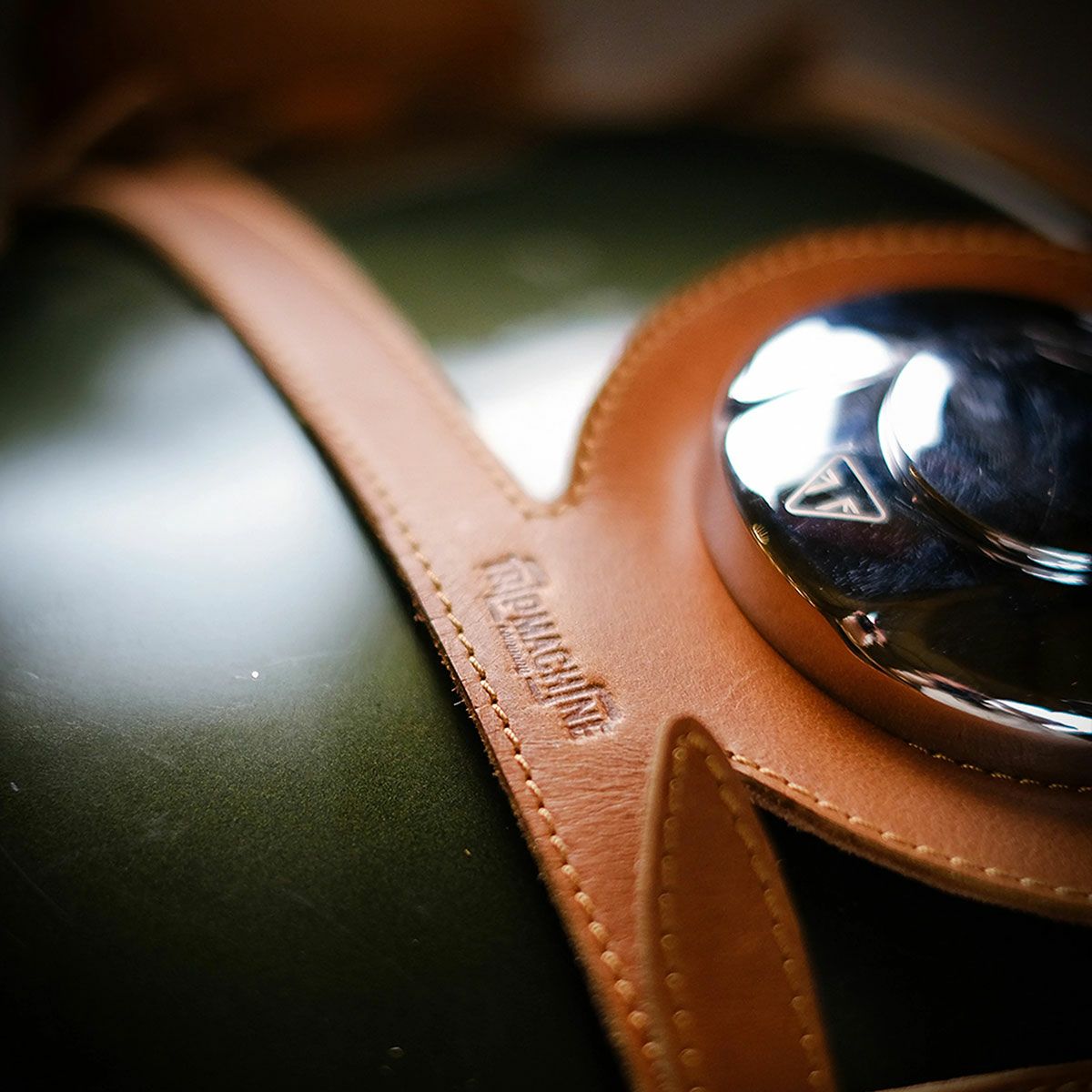 Trip Machine｜タンクストラップ for トライアンフ 400｜雑貨｜ヴィンテージタン