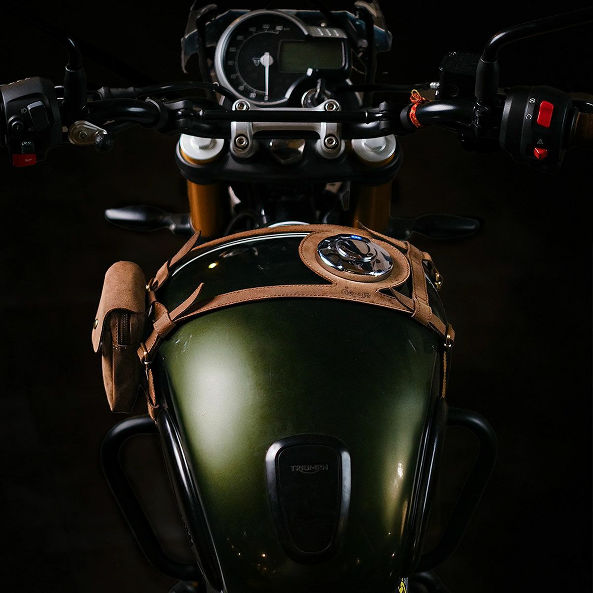 Trip Machine｜タンクストラップ for トライアンフ 400｜雑貨｜タバコブラウン