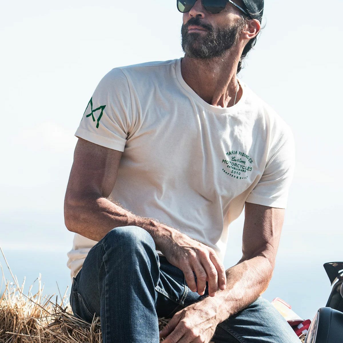 Maria Riding Company｜ハンドクラフト Tシャツ｜トップス｜ホワイト｜モデル着用