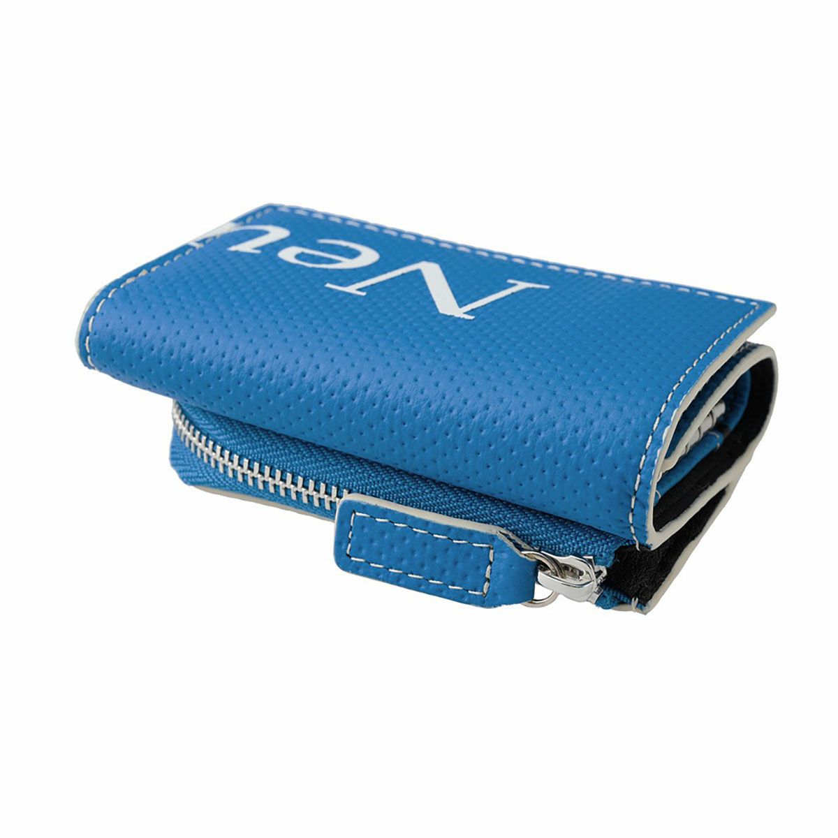 neuinteresse｜三つ折り財布 キーケース付き 下田紗弥加モデル｜財布｜ブルー