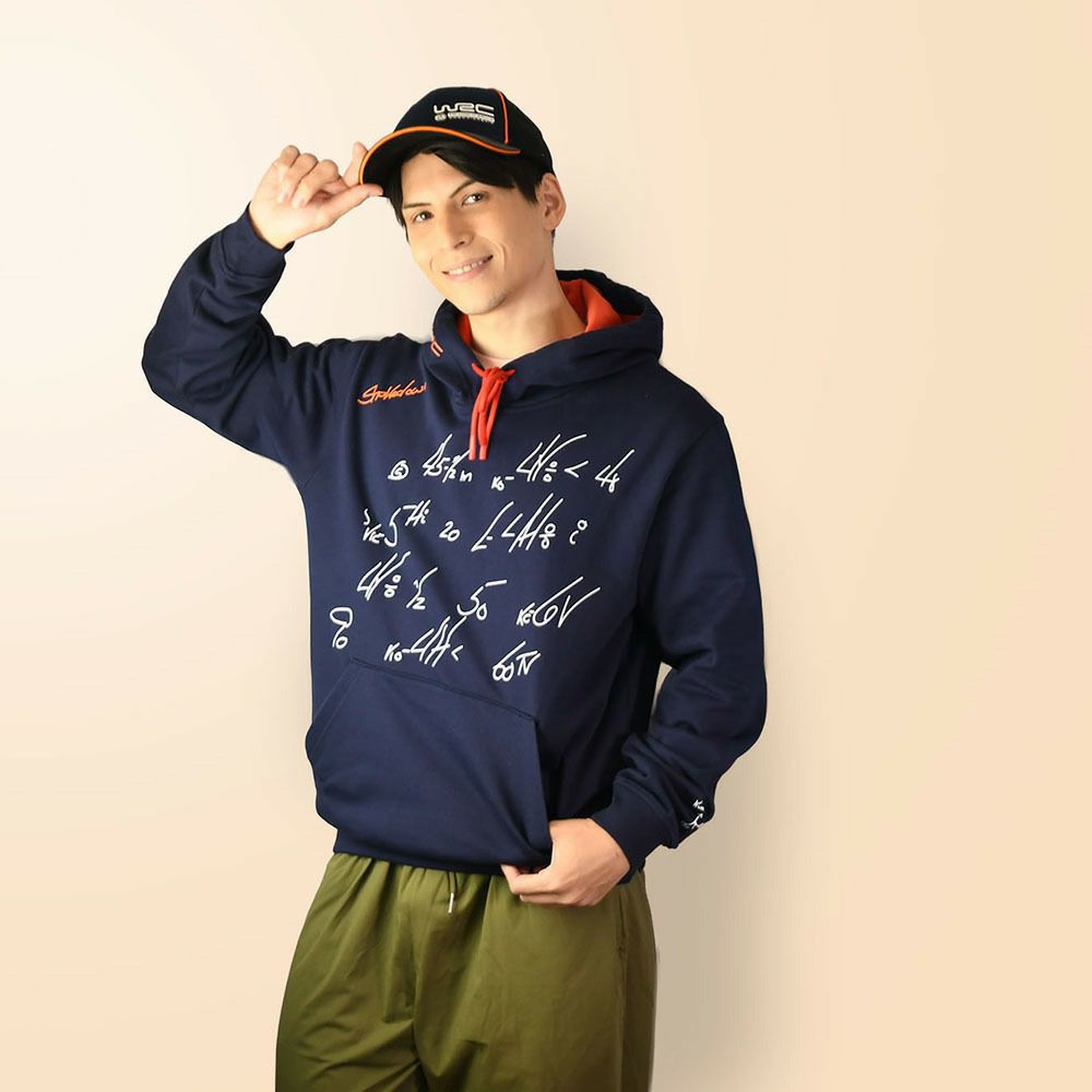 WRC｜チャンピオンシップキャップ｜雑貨｜ネイビー×ブラック｜モデル着用