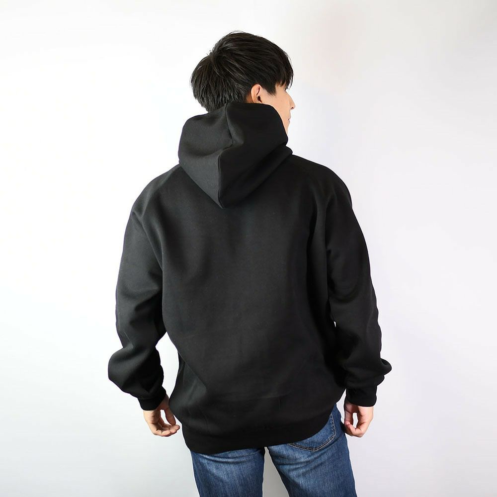 WRC｜WRCベーシックフーディー｜ウェア｜ブラック｜モデル着用