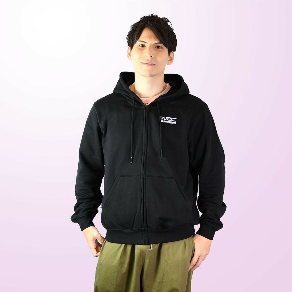 WRC｜ZIPフーディーMonte Carlo｜ウェア｜ブラック｜モデル着用