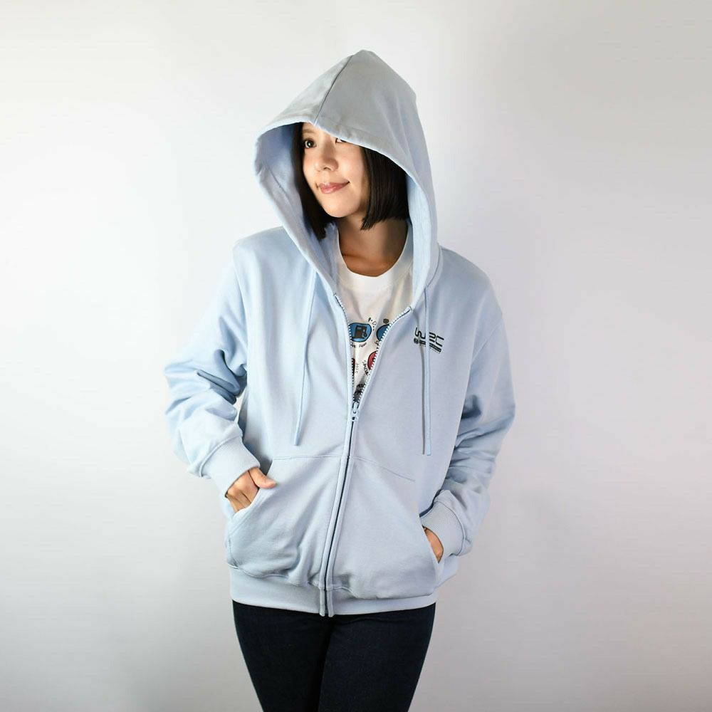 WRC｜ZIPフーディーMonte Carlo｜ウェア｜ブルー｜モデル着用